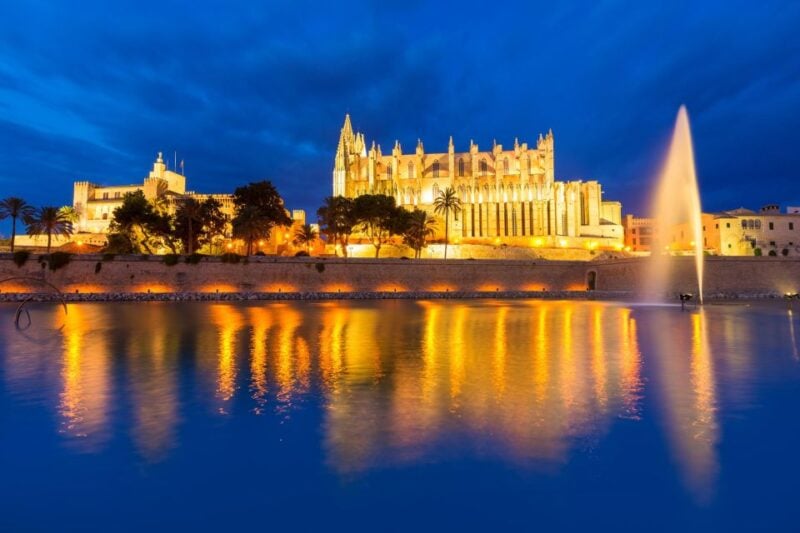 Palma De Mallorca: Self-Guided Audio Tour - Key Points