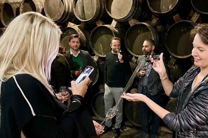 Palma Distillery Tour With 3 Spirits and Gourmet Tapas Tasting - Meeting Point and Transportation