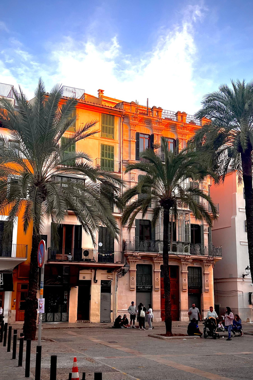 Palma Exclusive: Immerse Yourself in the Soul of the City - Discover Hidden Gems