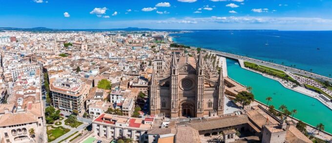 Palma: Express Walk With a Local in 60 Minutes - Important Information