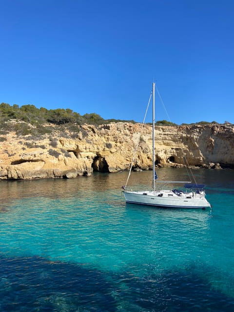 Palma of Mallorca: Private Sailing Boat Experience - Experience Features