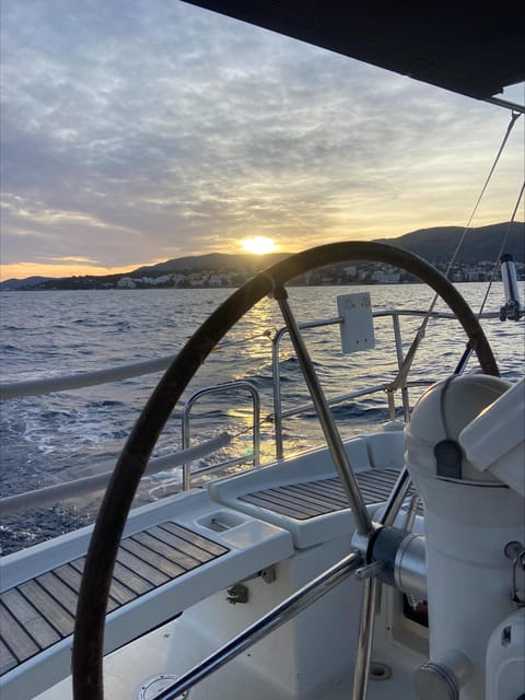 Palma of Mallorca: Private Sailing Boat Experience - Boat and Skipper