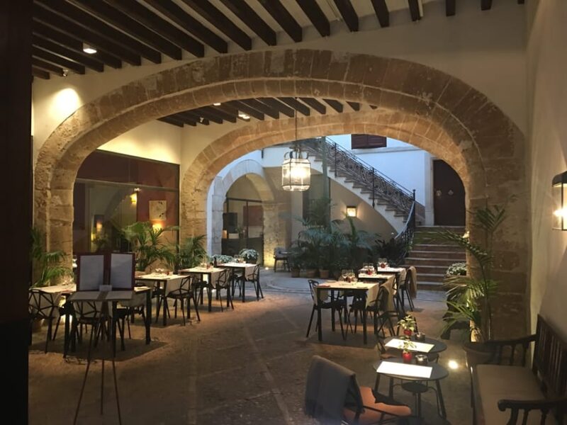 Palma Old Town Insider Tour With Visit of the Cathedral - Customer Reviews