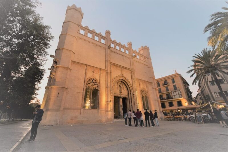 Palma: Old Town Tour & Cathedral Skip-the-Line Ticket - Included Features