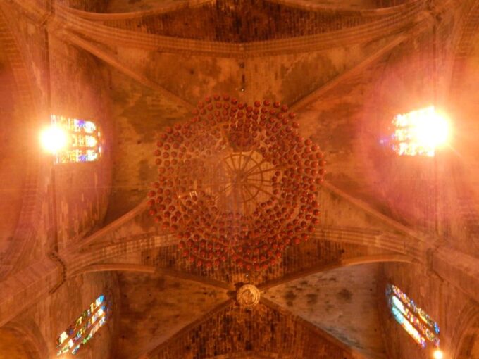 Palma: Old Town Tour & Cathedral Skip-the-Line Ticket - Exploring Palmas Old Town