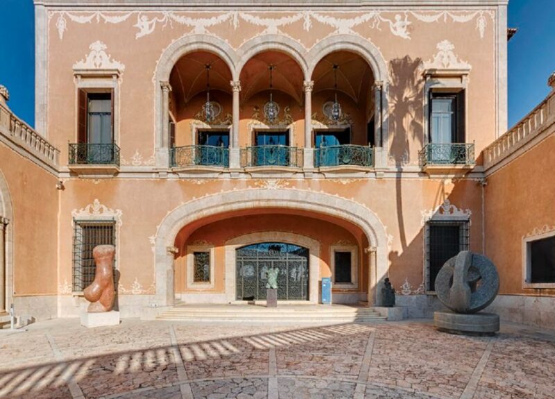 Palma: The March Palace Entry Ticket - Impressive Art Collection