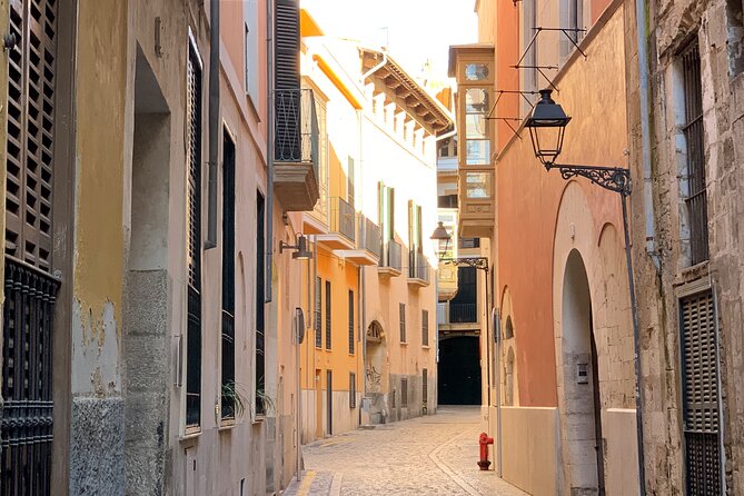 Palma the Unknown Areas, Tanner and Jewish Quarter - Guided Experience