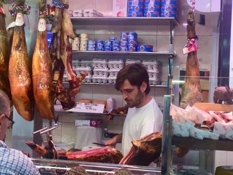 Palma: Walking Tour With Mediterranean Delicacies - Tour Duration and Language Options