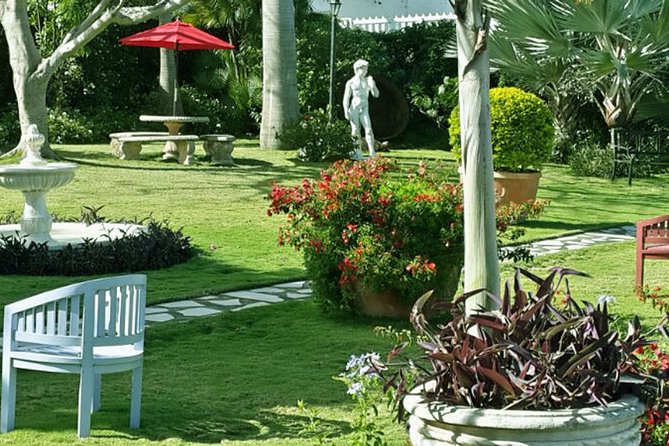 Palms Court Gardens and Restaurant Day Pass - Guest Experiences