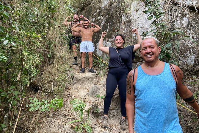 Palo María Waterfalls Hike Half-Day Tour - Guides Expertise and Enthusiasm