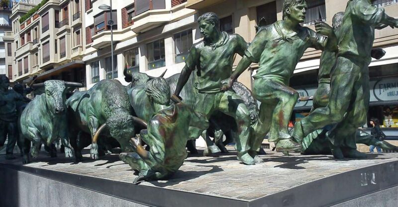 Pamplona - Private Historic Walking Tour - Key Points