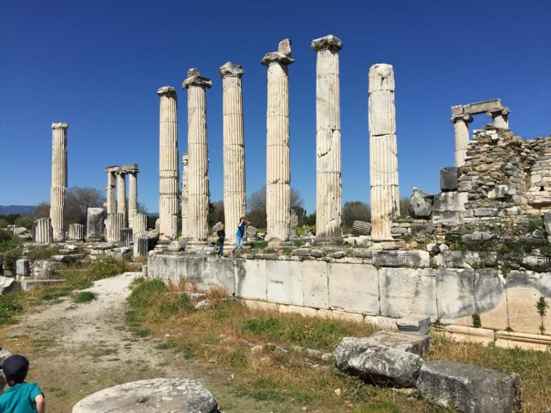 Pamukkale and Aphrodisias Private Tour - Cleopatra Pools Therapeutic Waters