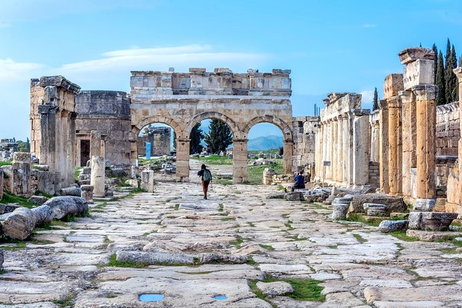 Pamukkale and Hierapolis Full-Day Guided Tour From Bodrum - Pamukkale Visit