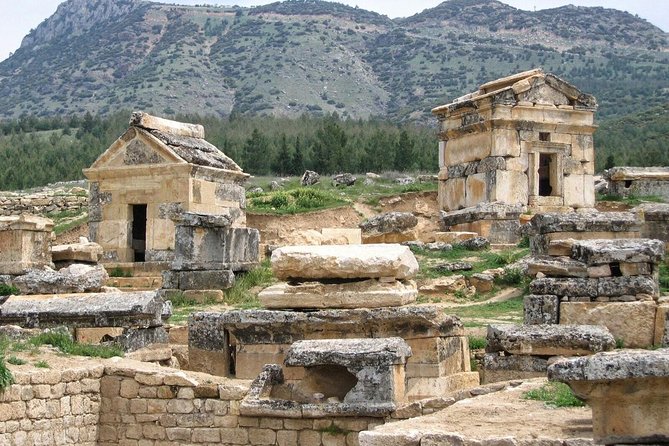 Pamukkale and Hierapolis Tour With Expert Guide From Kusadasi - Site Visits and Experiences