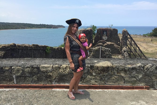 Panama Canal (Caribbean Locks) & San Lorenzo Fortress - Scenic Views and Wildlife Sightings