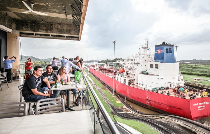 Panama Canal Partial Transit - Miraflores Locks Experience