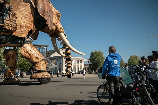 PANORAMA TOUR of NANTES by Electric Bike - Navigating the Loire River
