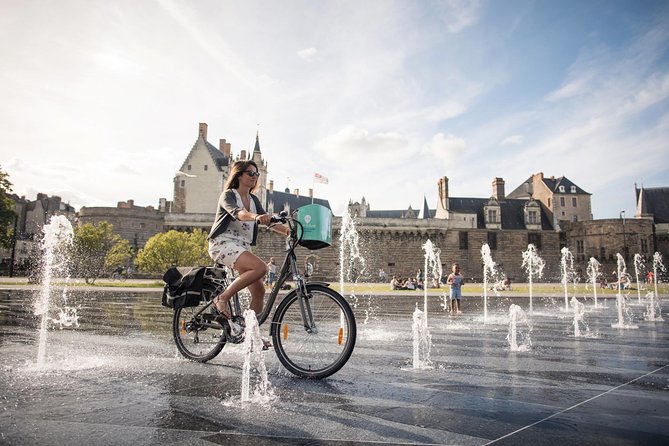 PANORAMA TOUR of NANTES by Electric Bike - Gear and Inclusions Provided