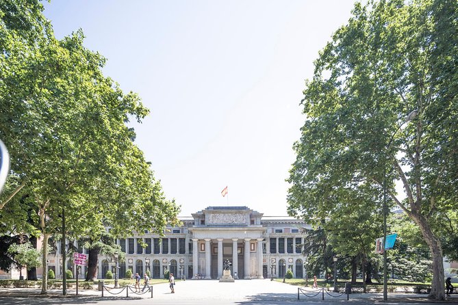 Panoramic Madrid Sightseeing Tour - Transportation and Accessibility