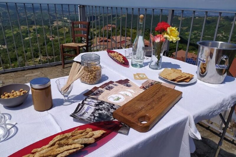 Panoramic Sightseeing Tour With Aperitivo - Important Information