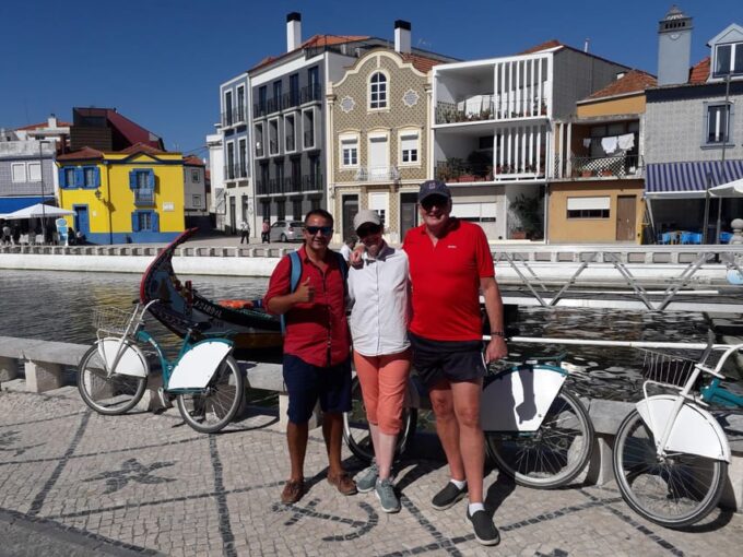 Panoramic Walk in Moliceiro 45 M + Walk in Aveiro 1 Hour - What to Expect