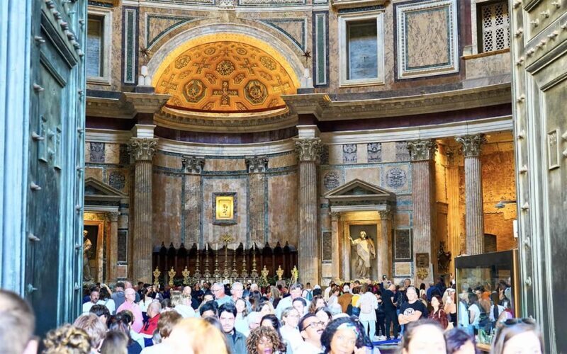 Pantheon Audio Guided Tour: Endless Imperial Rome Experience - Accessibility Features
