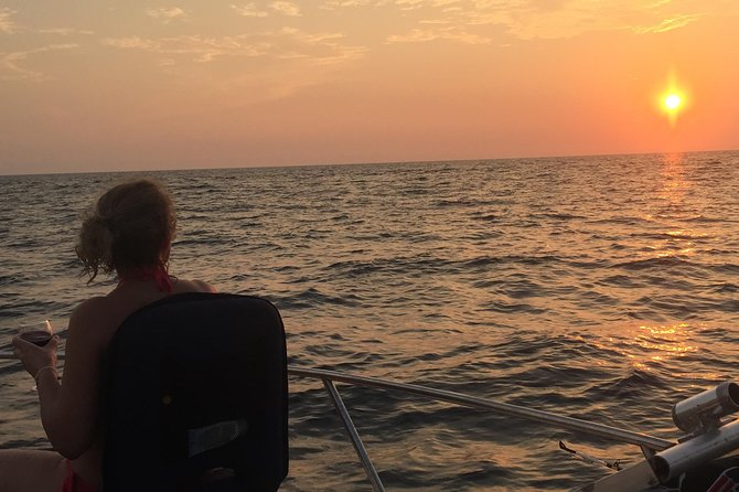 Papagayo Gulf Private Sunset Boat Tour - Tour Highlights
