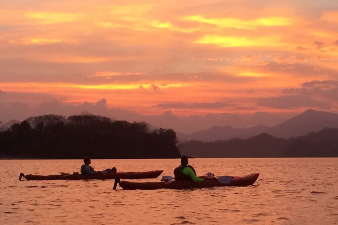 Paquera Sunset and Full Moon Kayak Tour - Key Points