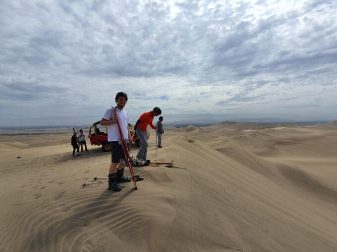 Paracas or Pisco: Private Huacachina Oasis Tour & Buggy Ride - Customer Feedback