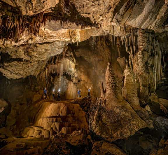 Paradise Cave and Dark Cave 1 Day Trip and Discover Zipline - Key Points