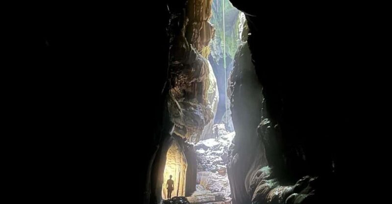 Paradise Cave and Phong Nha Cave Tour - Tour Inclusions
