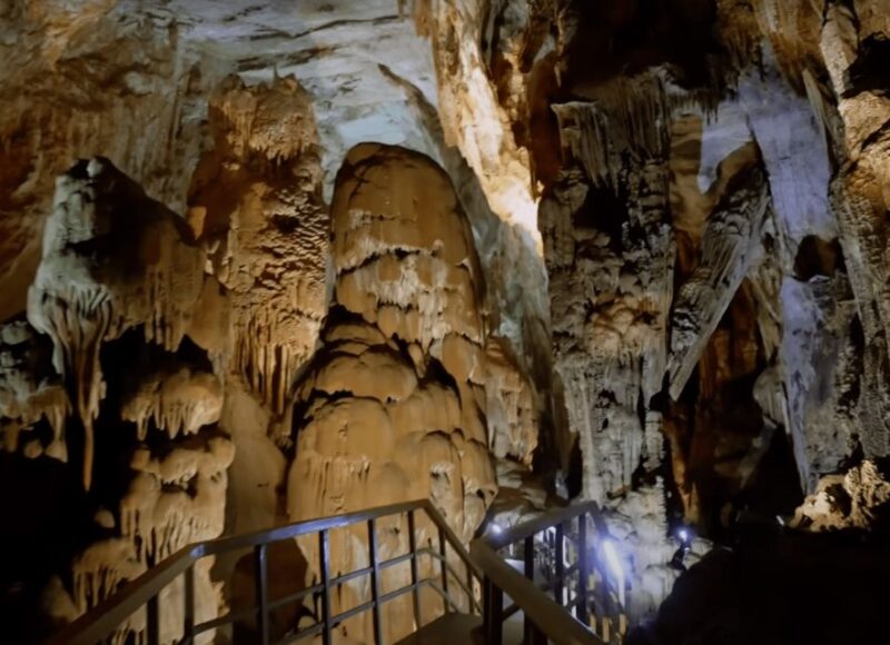 Paradise Cave - Phong Nha Discovery Tour - Exploring Paradise Cave