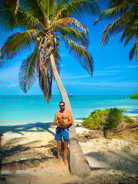PARADISE ISLAND- ISLA CONTOY AND ISLA MUJERES - Photography Policies
