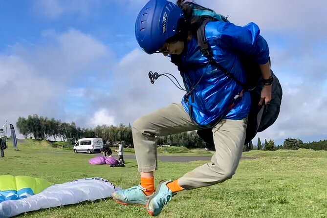 Paraglide Mauis 1K Tandem Paragliding Experience - Group Size Limitation