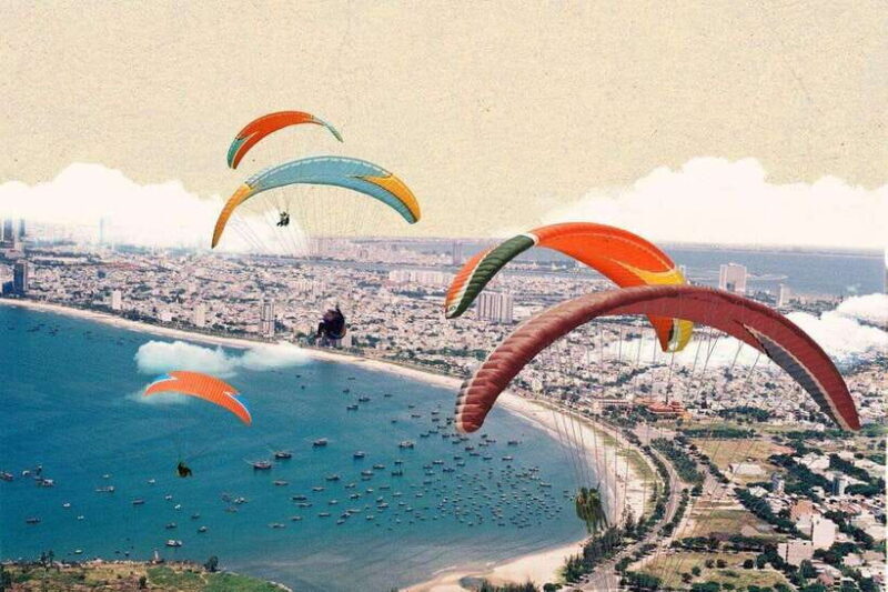 Paragliding and Seeing Da Nang From Above Is Wonderful - Professional and Experienced Pilot Team