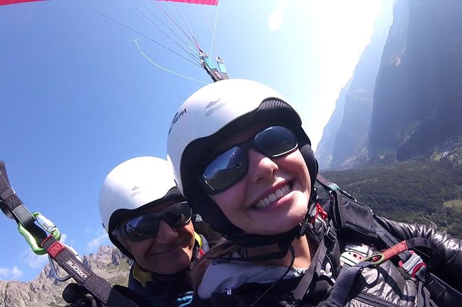 Paragliding Discovery Flight - Meeting Point and Pickup