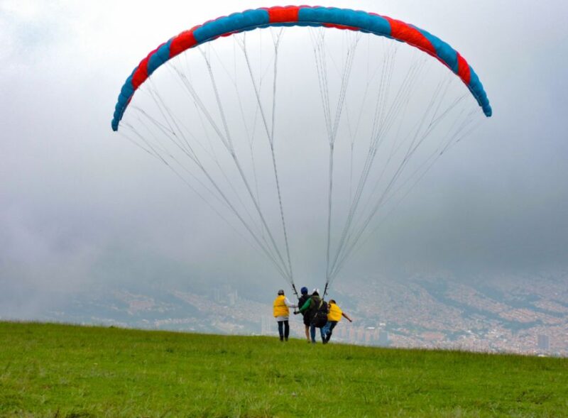 Paragliding Experience - Pickup and Itinerary