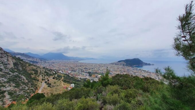 Paragliding Flight From Alanya - Paragliding Pilot and Insurance