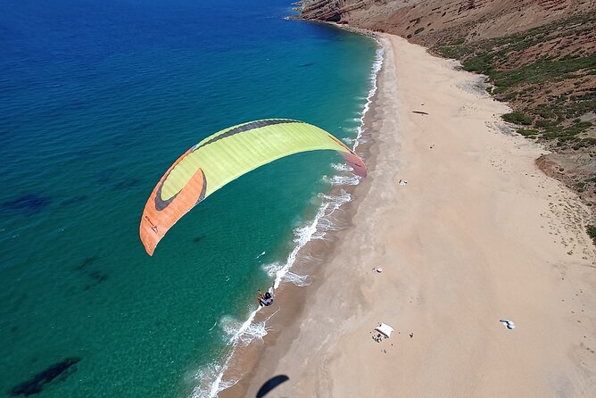 Paragliding Flight in Nazaré - Equipment and Preparation