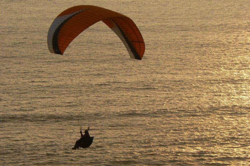 Paragliding Flight With a Private Pilot on Costa Verde-Lima - Inclusions and Requirements