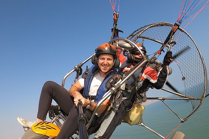 Paragliding Flights - Costa Verde Lima - Equipment Provided