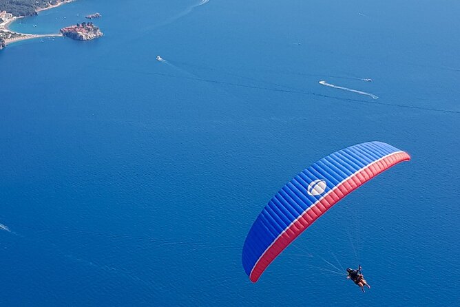 Paragliding in Budva - Location: Budva, Montenegro