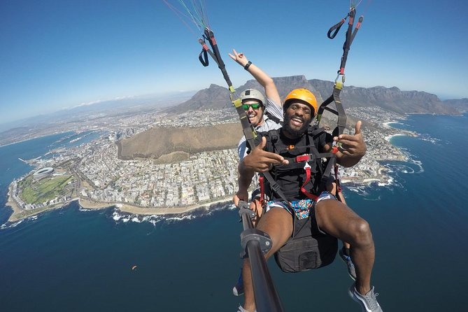 Paragliding in Cape Town - Safety With Licensed Pilot