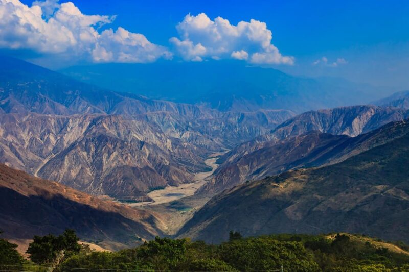 Paragliding in Chicamocha Canyon - Preparing for the Adventure