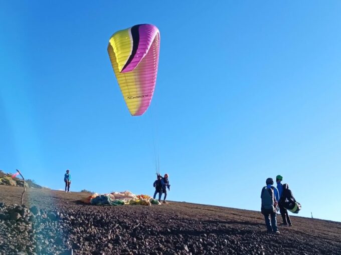 Paragliding in Puerto De La Cruz: Start From 2200M High - Optional Video