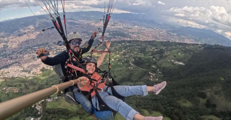 Paragliding Over Medellin in San Felix With Shuttle Service - Experience Itinerary