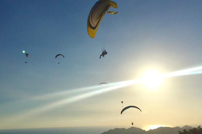 Paragliding Paramotor Tandem Flights in Jaco - Key Points