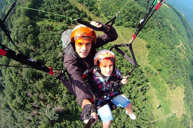 Paragliding Tandem Flight From Bunloc, Brasov - Key Points