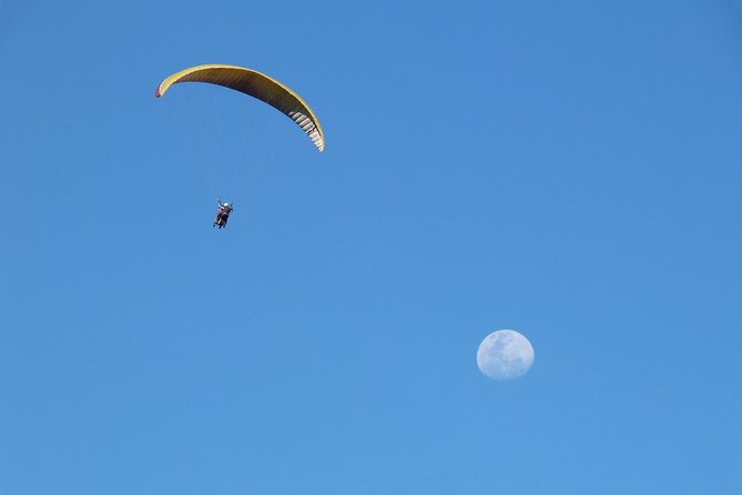 Paragliding Tandem Tour - Schedule and Confirmation