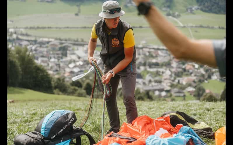 Paragliding: Taster Course - About the Practice Slope